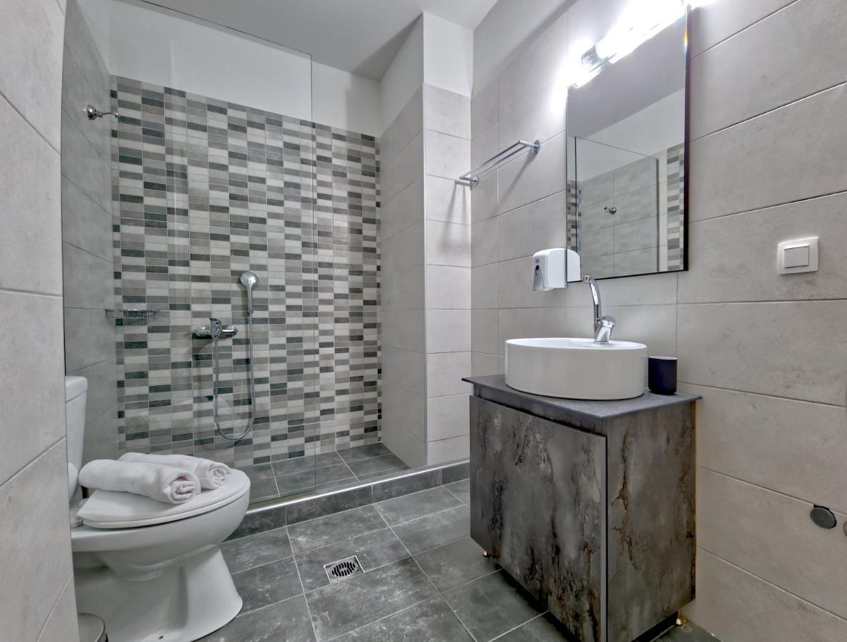Epipleon Luxury Suites - 107 - Διαμέρισμα 85Τμ - Θέα Στη Θάλασσα 나프팍토스 외부 사진