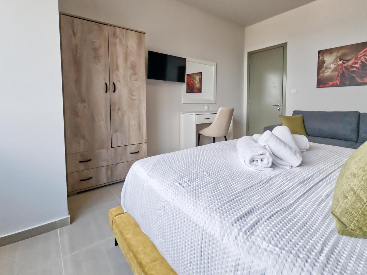 Epipleon Luxury Suites - 107 - Διαμέρισμα 85Τμ - Θέα Στη Θάλασσα 나프팍토스 외부 사진